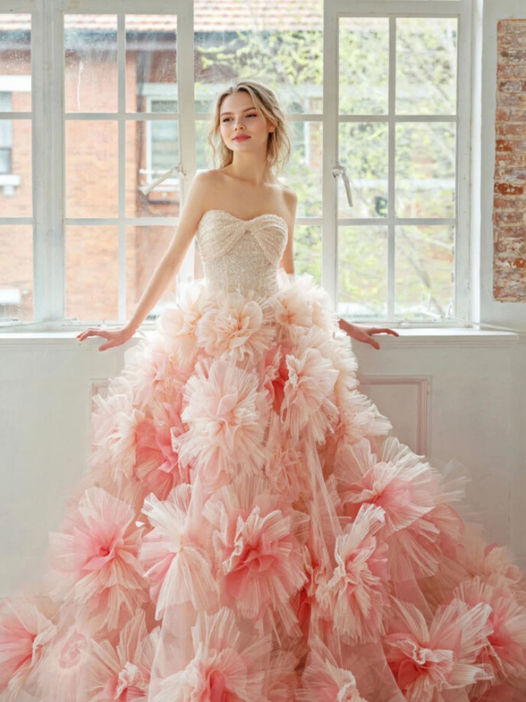 Stylish Big Handmade Flowers Colorful Puffy Bridal Wedding Dress Chic Photo Shooting Gown Stylish Big Handmade Flowers Colorful Puffy Bridal Wedding Dress Chic Photo Shooting Gown