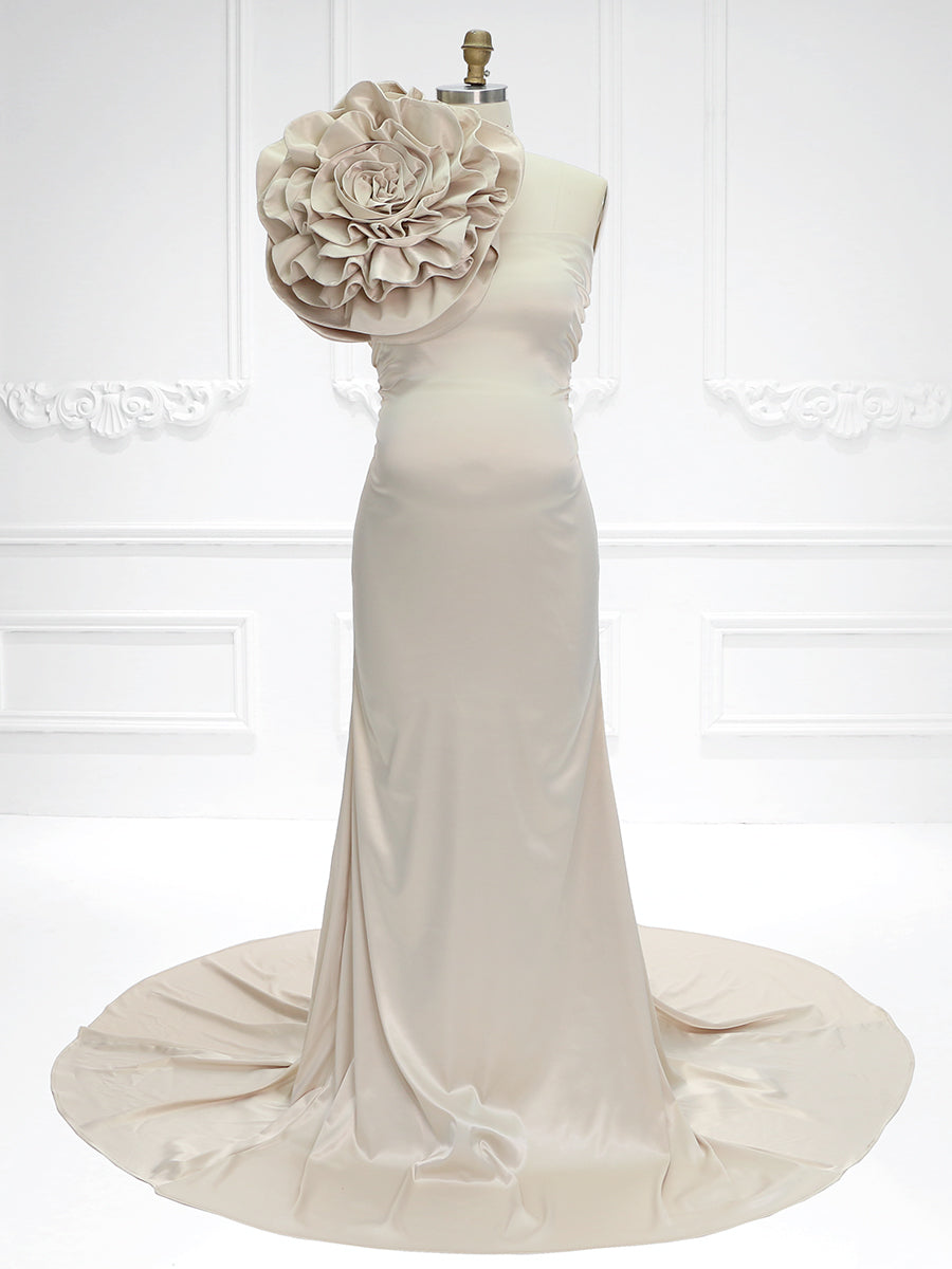 Stretchy Satin Mermaid Style Maternity Gown for Photo Shoot