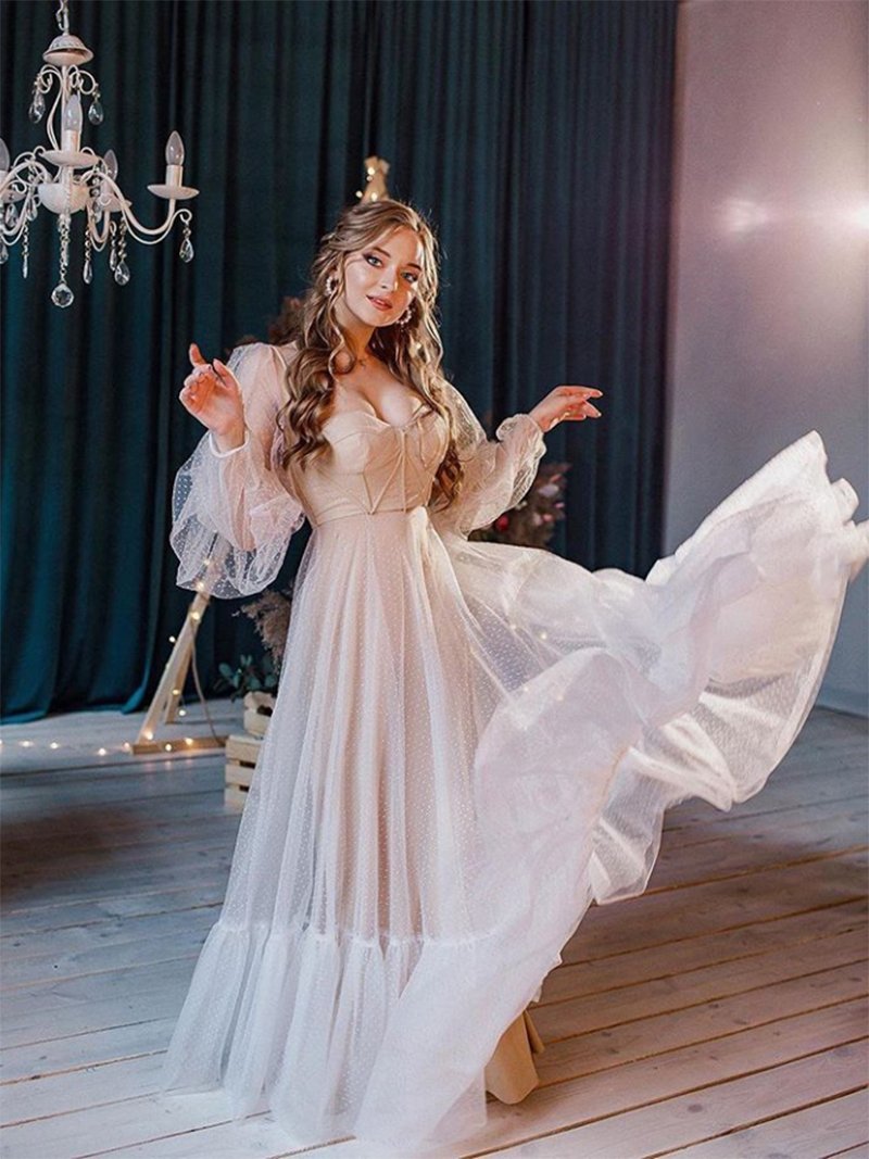 Bubble Sleeve Sweetheart Elegant Evening Maxi Dress Photoshoot Dress 28W / Cream