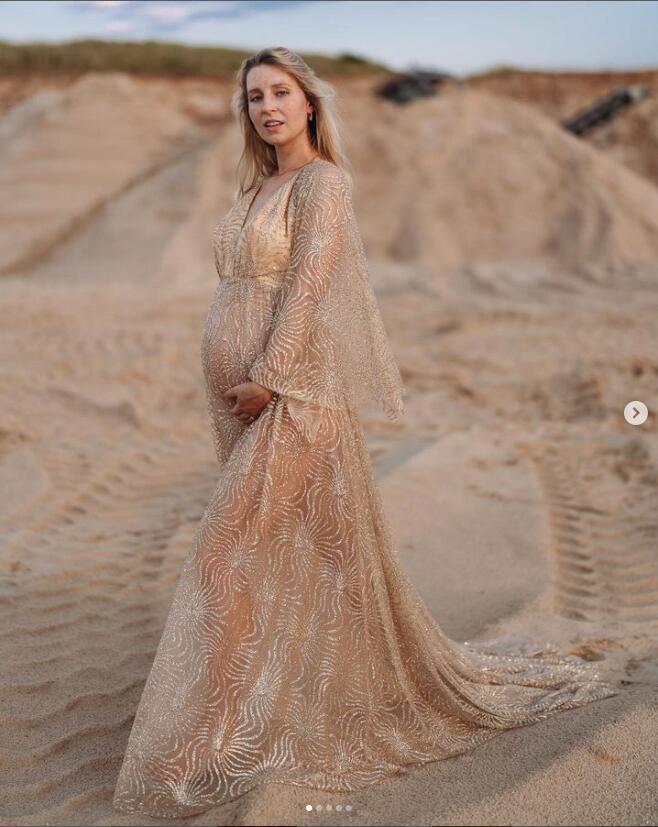 beach maternity dress for photo shoot