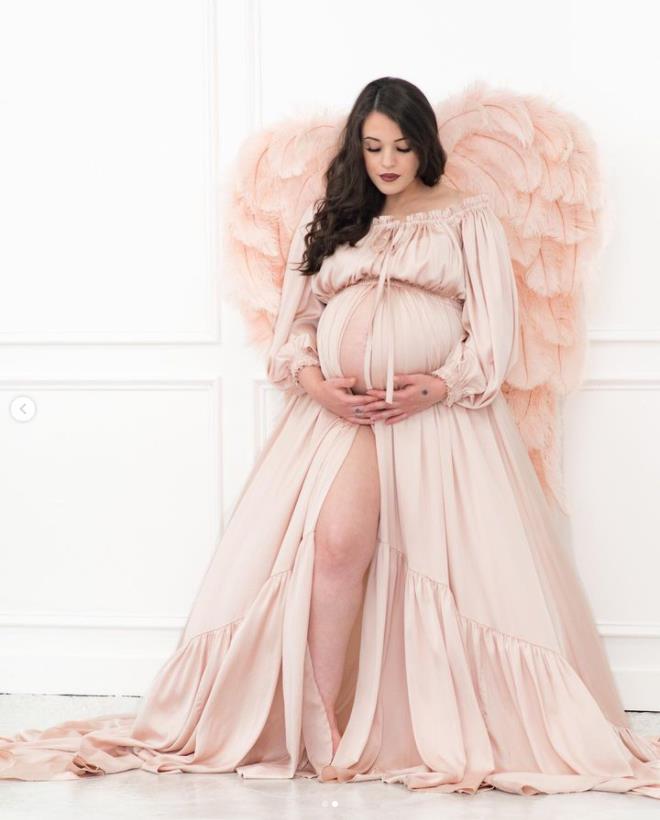 Maternity Outfits Photoshoot