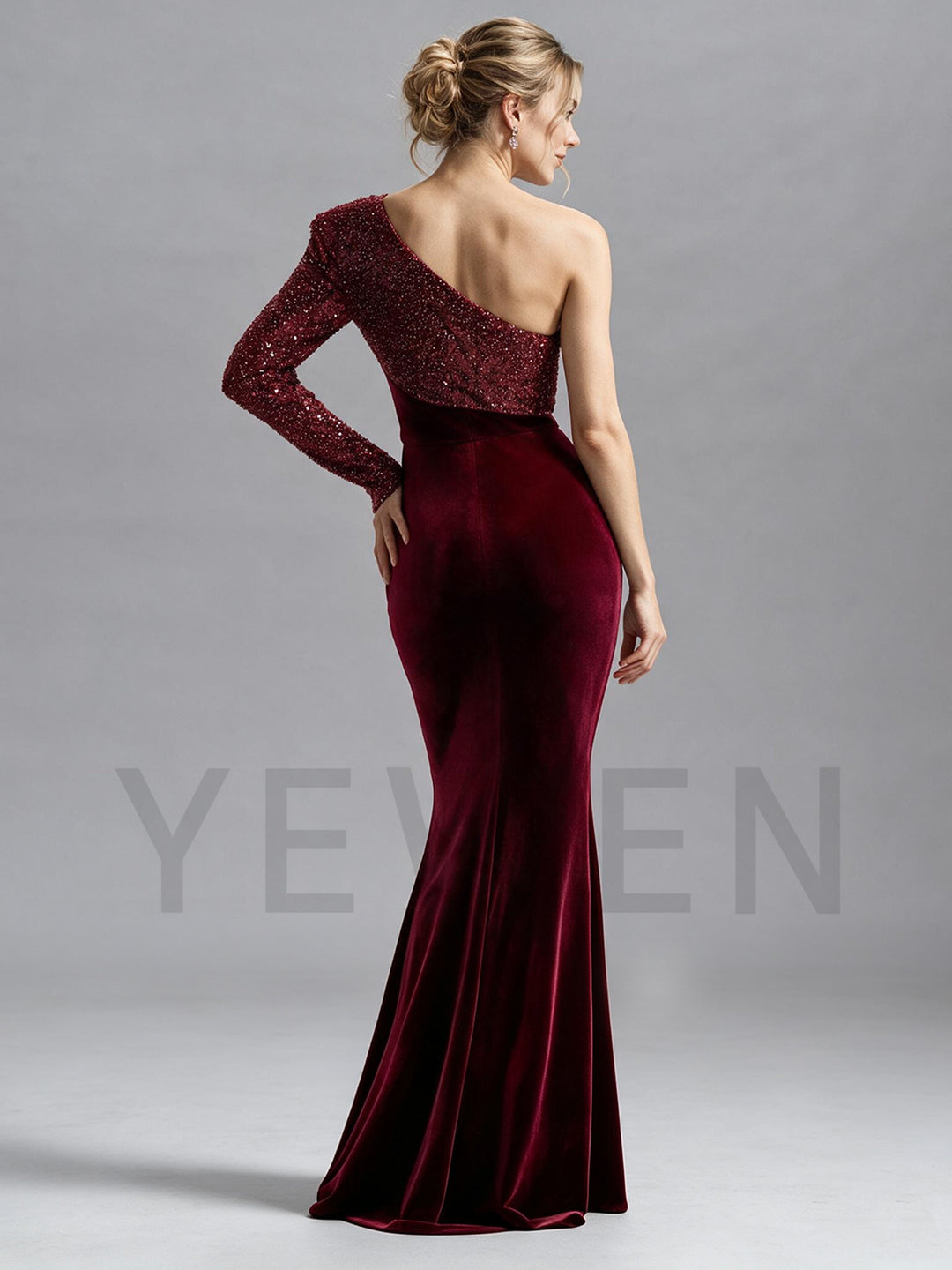 Burgundy One-Shoulder Sequin Velvet Mermaid Christmas Dress YW2609213