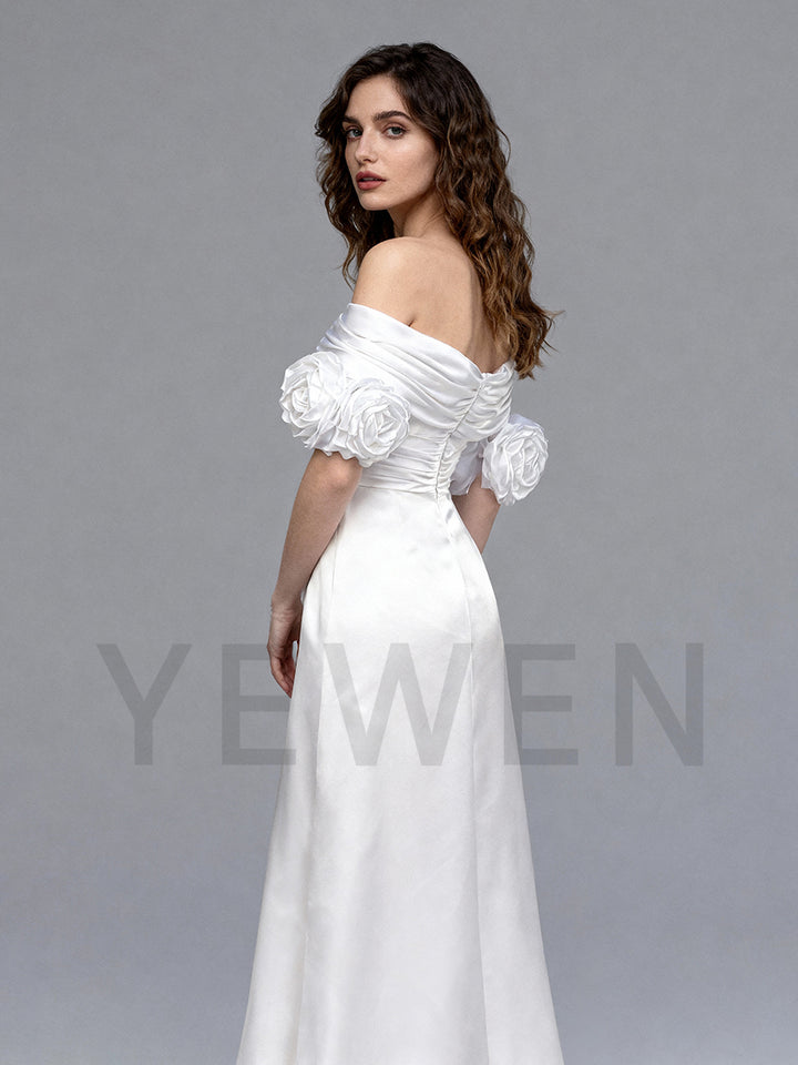 Charming Off Shoulder Wedding Dress Delicate Handmade 3D Flowers Shoort Sleeves Bridal Gown