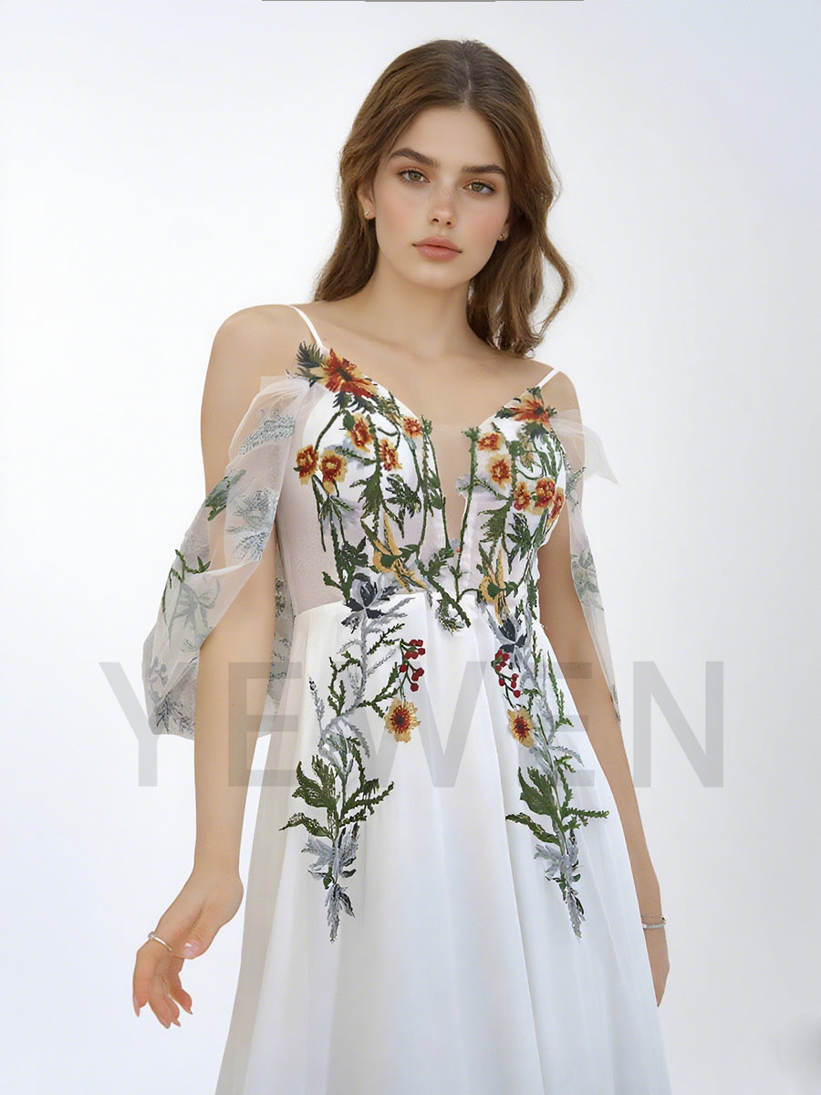 Boho Colorful 3D Lace Wedding Dress Garden Wedding Gown with Short Butterfly Sleeves