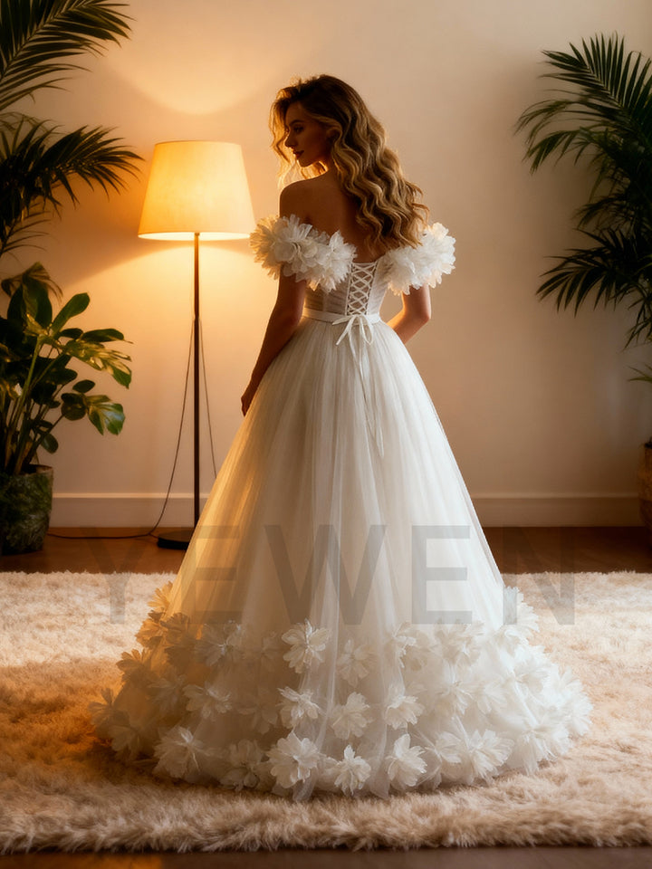 A Line Romantic 3D Floral Appliques Bridal Dress Beach Wedding Dress
