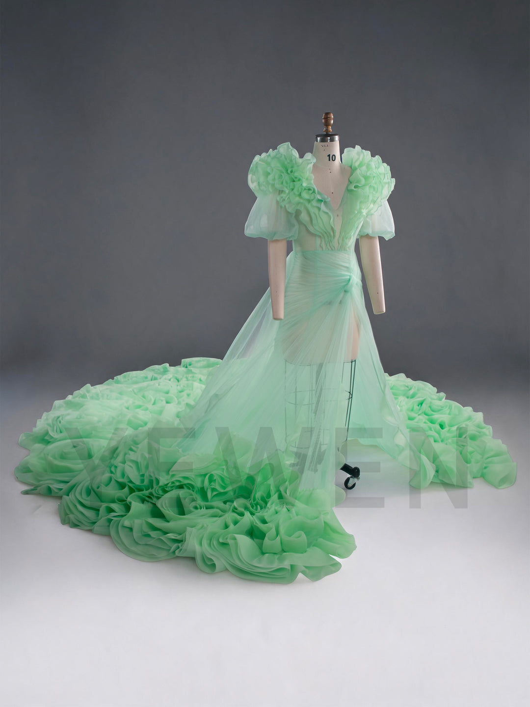 Luxury Mint Green Photo Shoot Gown Ruffle Deep V-Neck Puff Sleeve Avant-Garde Runway Gown YW260322