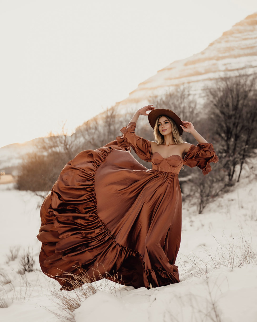 Soft Satin Maternity Dresses for Photo Shoots Side Slit Photography D 16W / T154 Soft Satin Maternity Dresses for Photo Shoots Side Slit Photography D 16W / T154