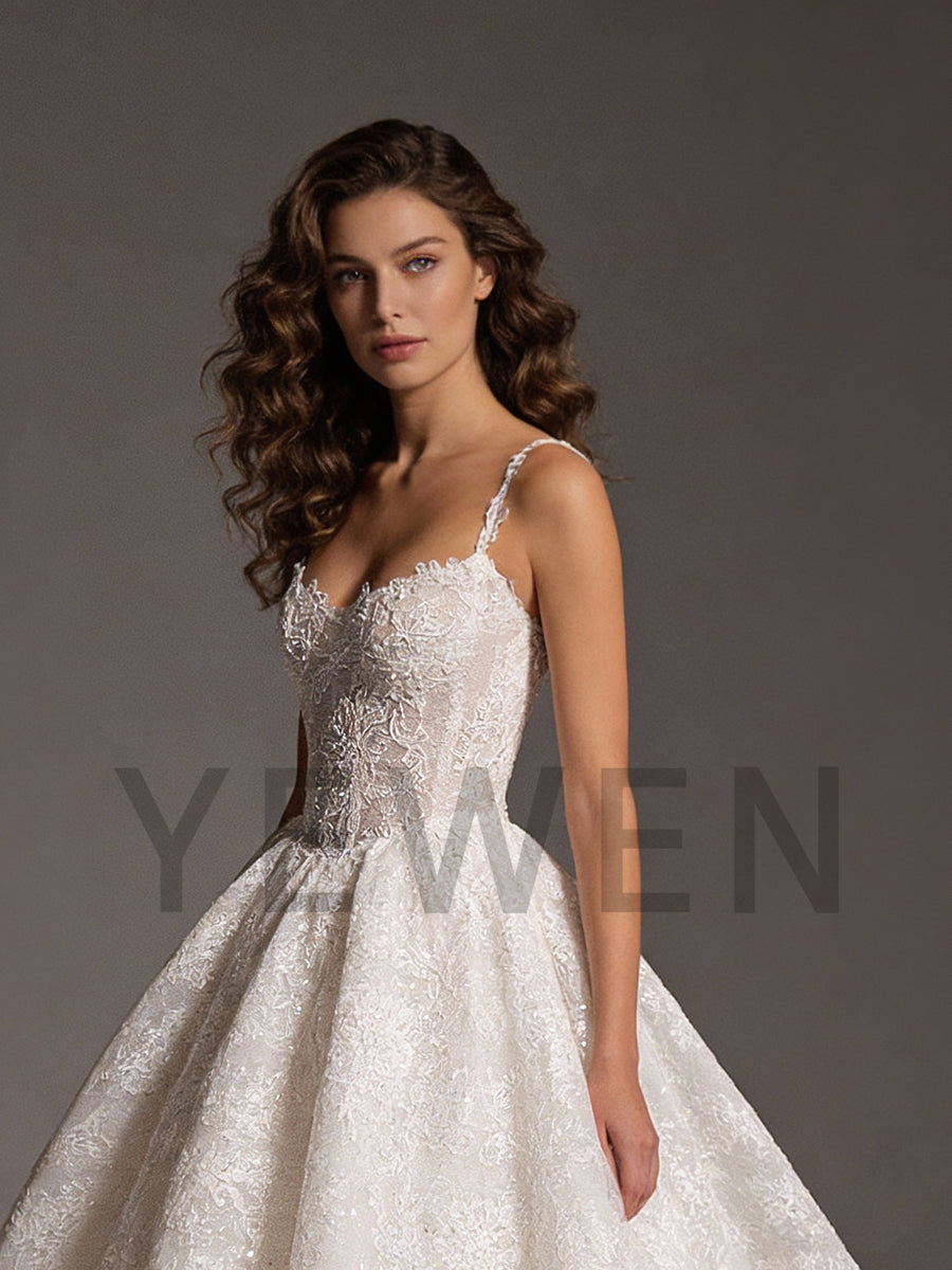 Elegant Women's Wedding Dresses Lace Backless Bridal Gown 2026