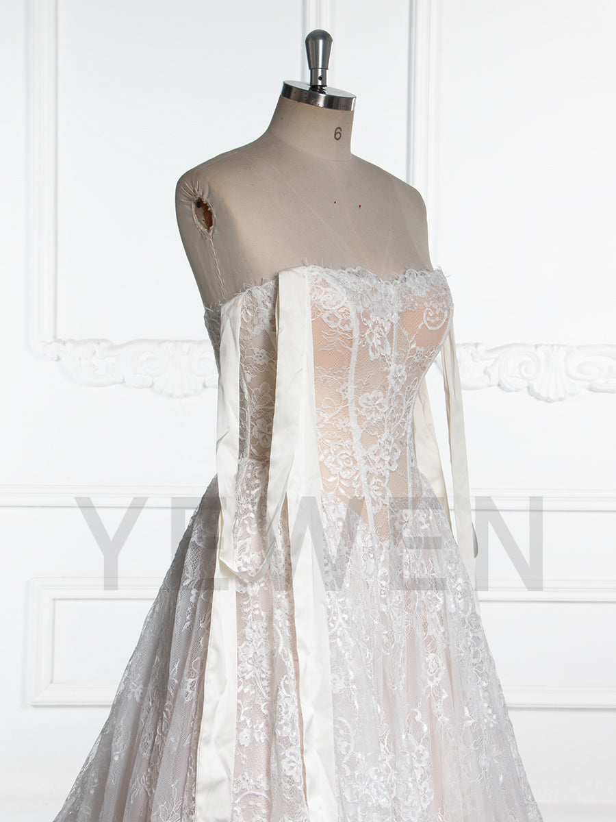 Luxury Lace Wedding Gown Classic Bridal Dress YW250072