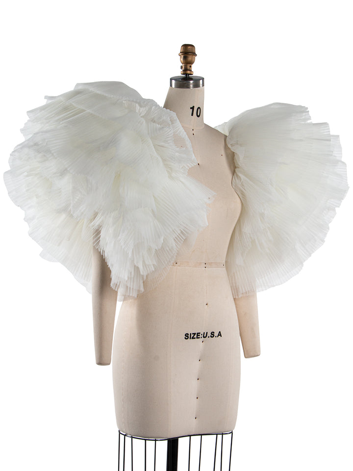 Puffy Pleated Sleeves Photoshoot Props