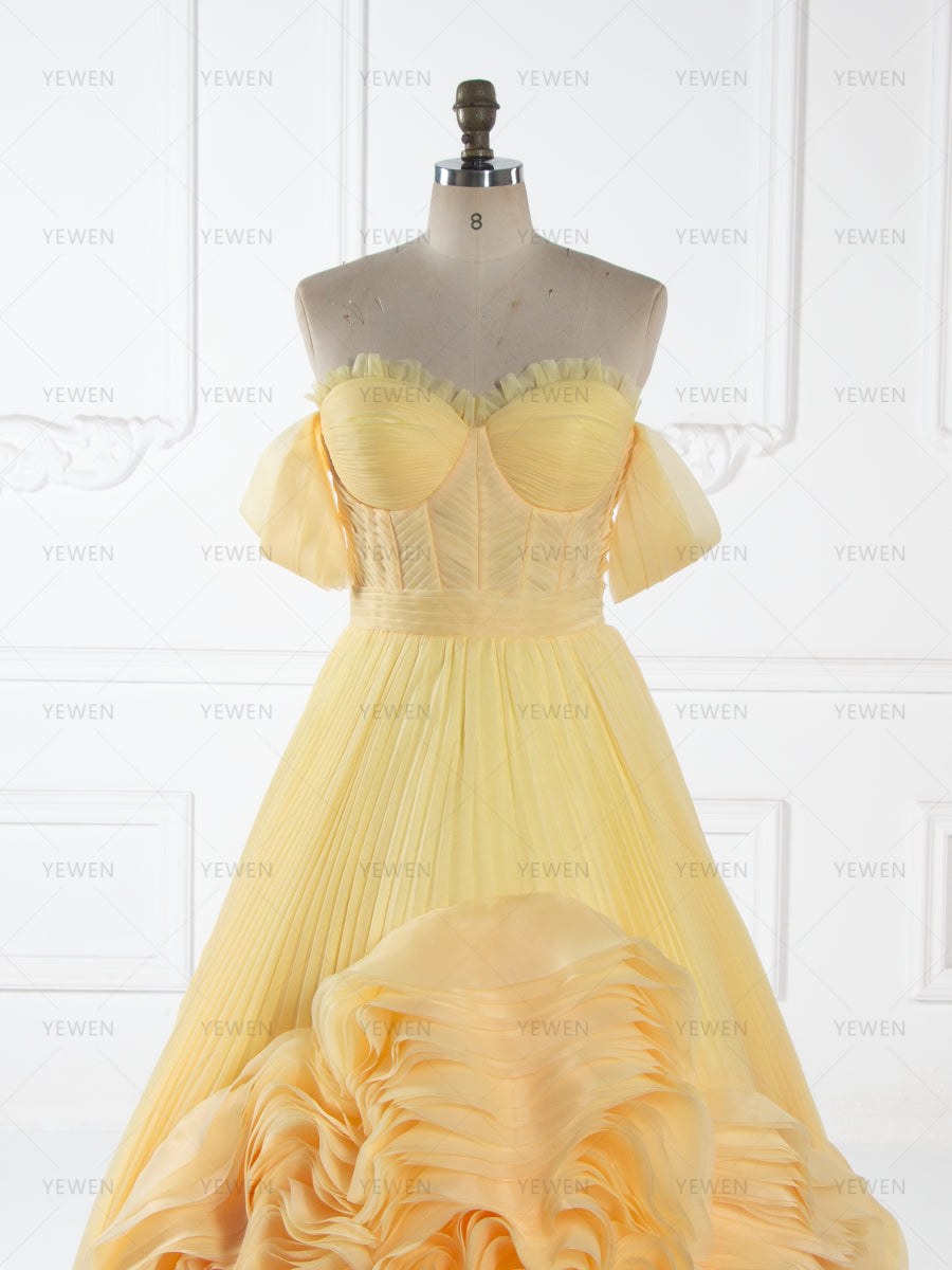 Modern Style Customized Yellow Ruched Long Formal Dress Strapless Evening Gown YW260273