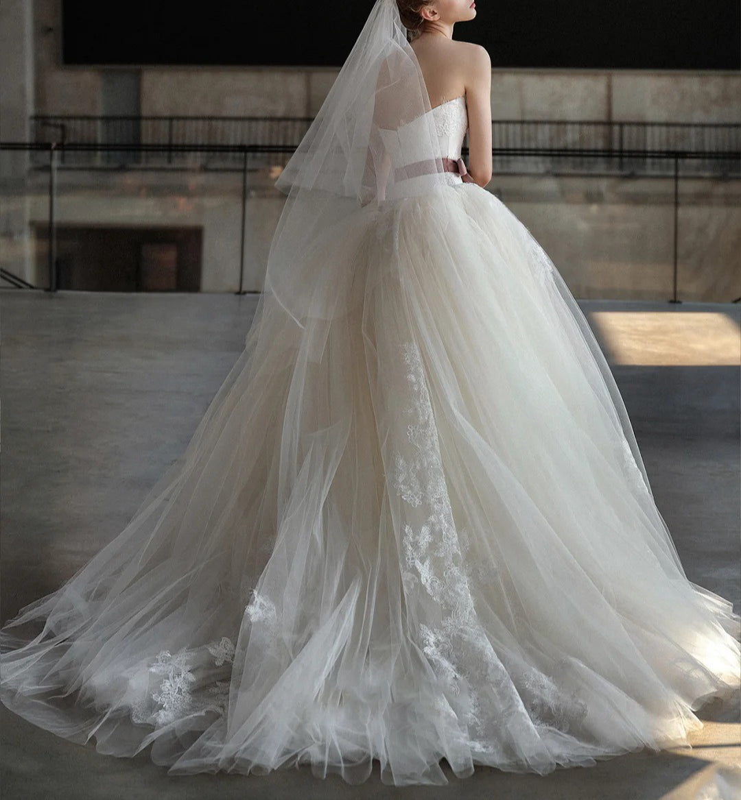 Strapless Wedding Dress 2025 Appliques Lace Birdal Gown