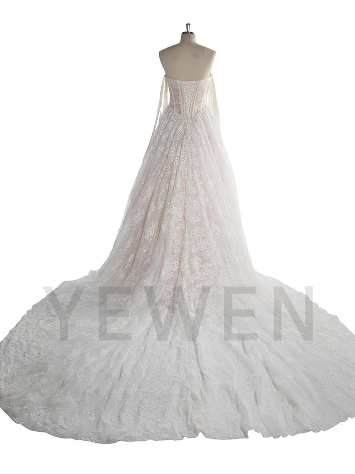 Luxury Lace Wedding Gown Classic Bridal Dress YW250072