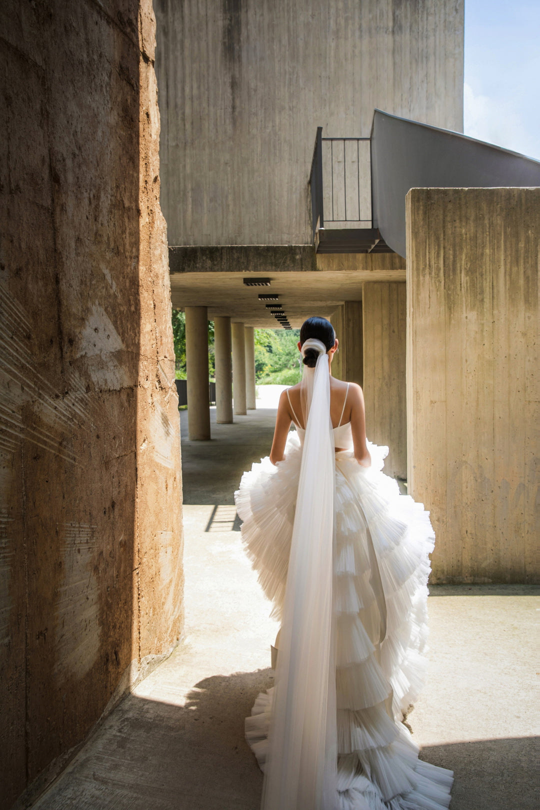 White Tulle Ball Gown Tiered ruffles Bridal Dress 2025