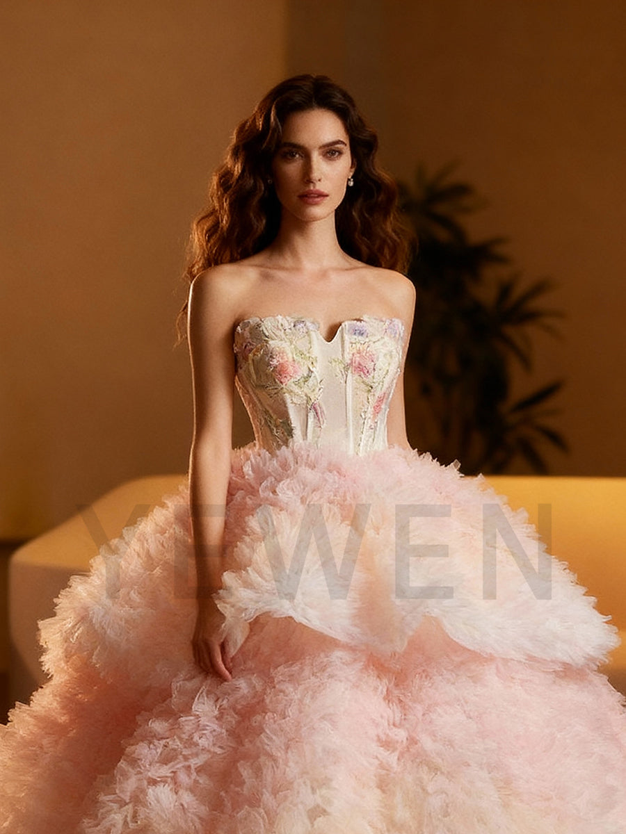 Luxury Tiered Ball Gown Tulle Special Occasion Gown