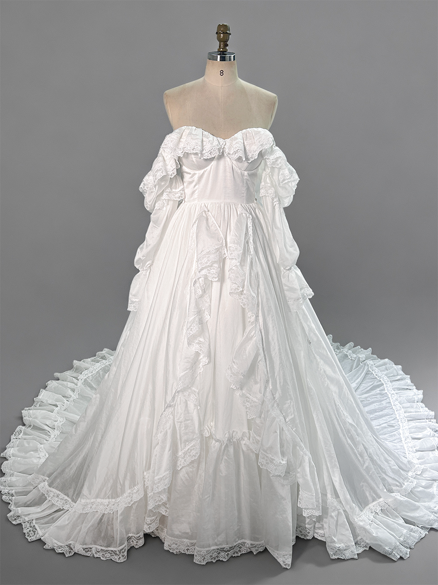 Off-the-shoulder Gown with Adjustable Train Elegant Special Event Ball Gown YW260265-1