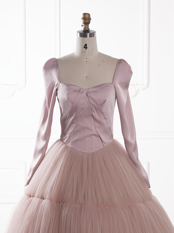 Soft Pink Event Dress Puffy Tulle Dress with Long Train Colorer Wedding Dress Photography Gown YW260268