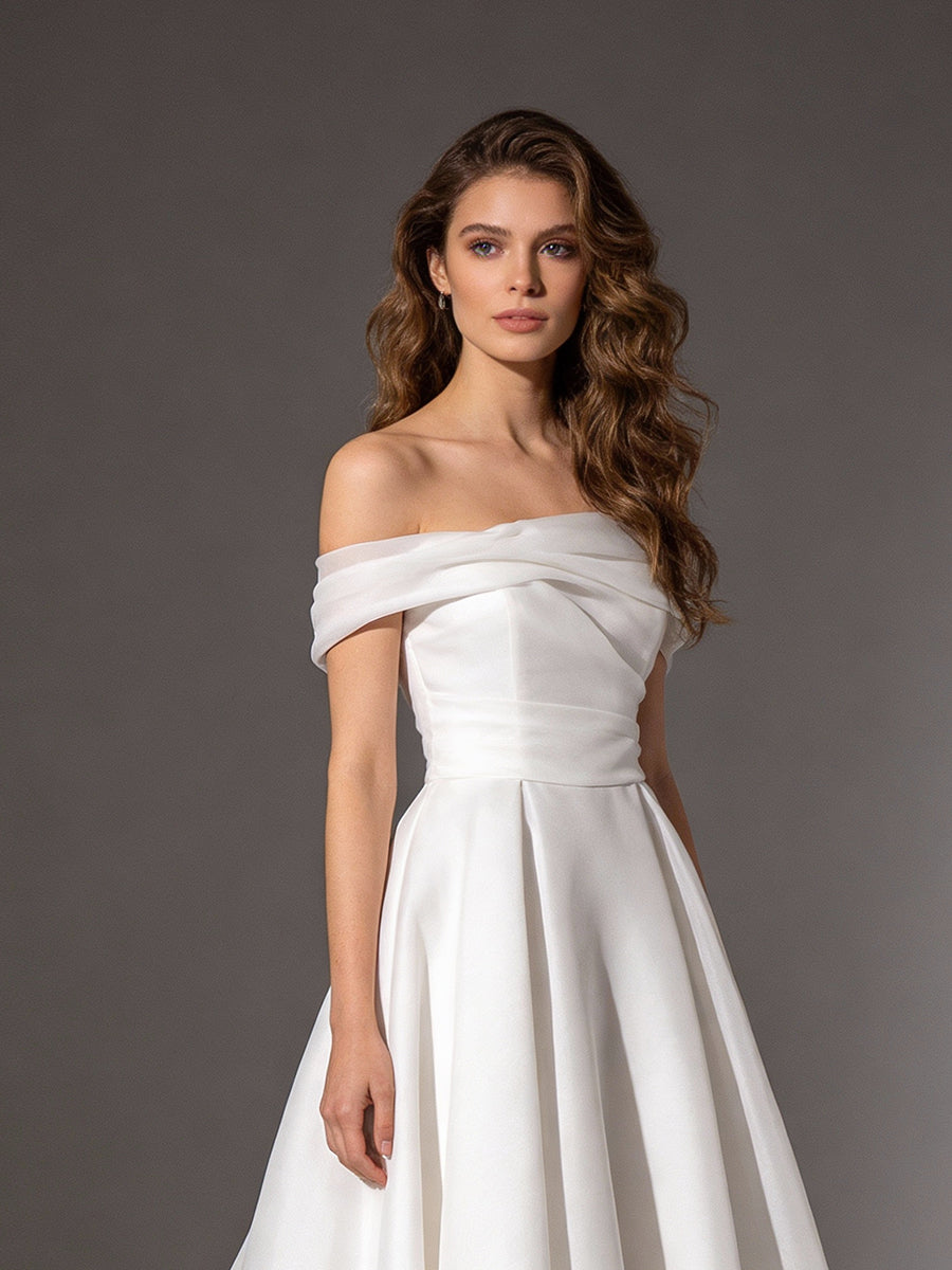 Simple Organza Strapless Wedding Dress A line Bridal Gown