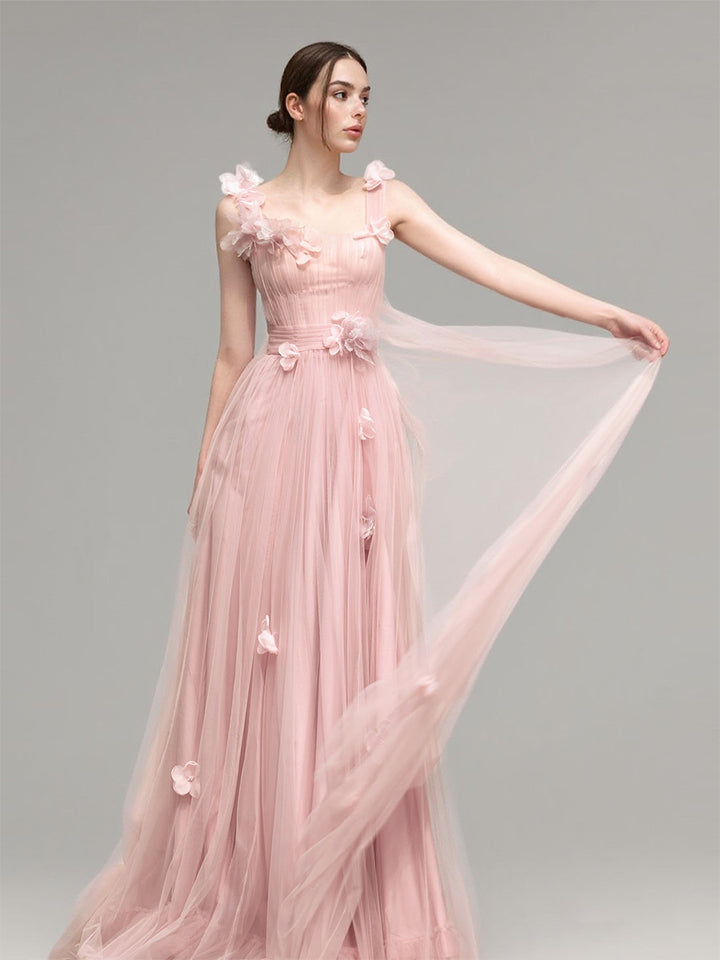 Pink Tulle Wedding Dress Square Neck Sleeveless Flower Embellished  Bridal Gown For Women