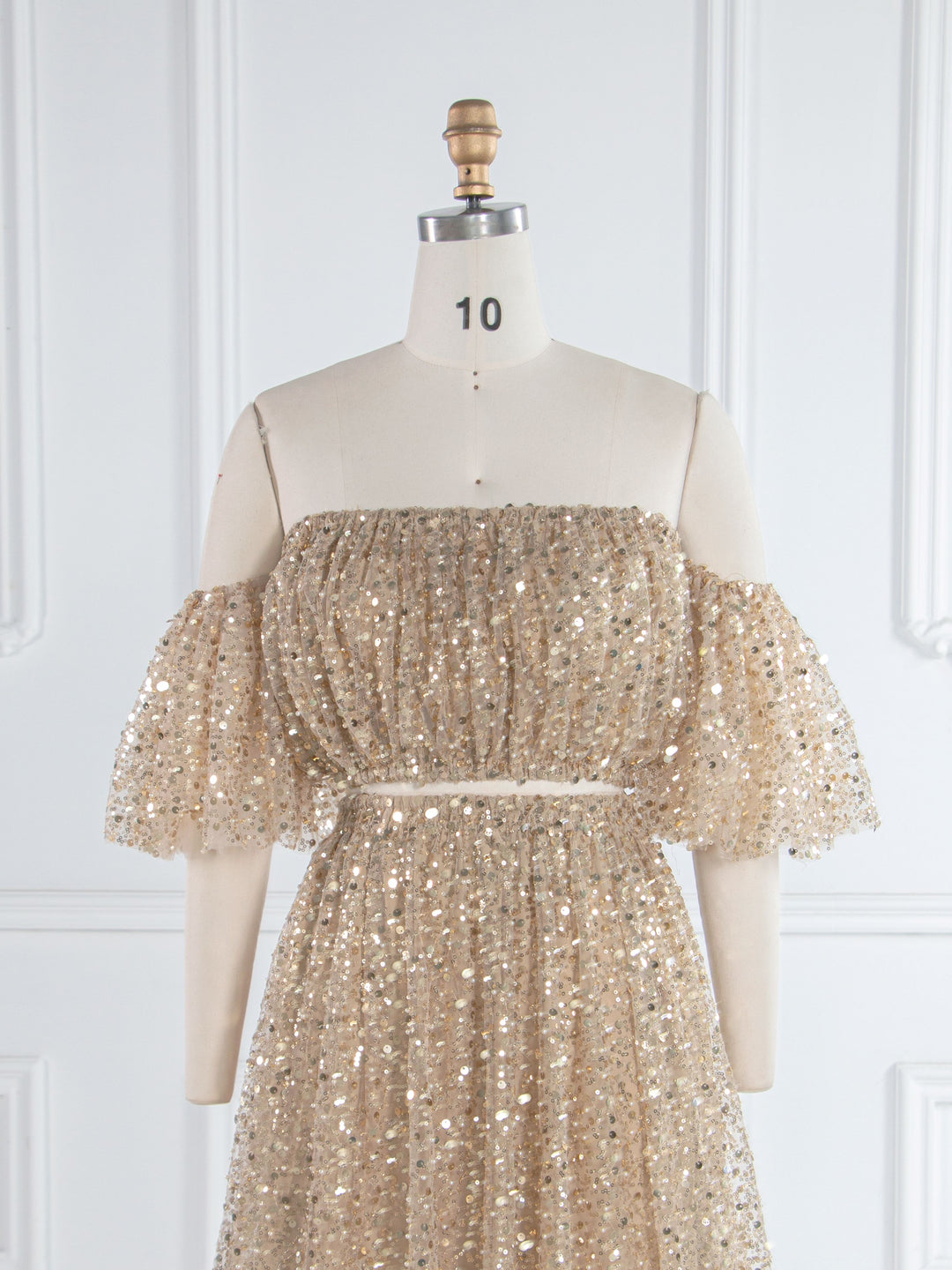 2 Piece Set Gold Sequin with Pearls Matrenity Boho Dress for Photoshoot Pregnancy Photography Baby Shower Dress YW243162 2 Piece Set Gold Sequin with Pearls Matrenity Boho Dress for Photoshoot Pregnancy Photography Baby Shower Dress YW243162