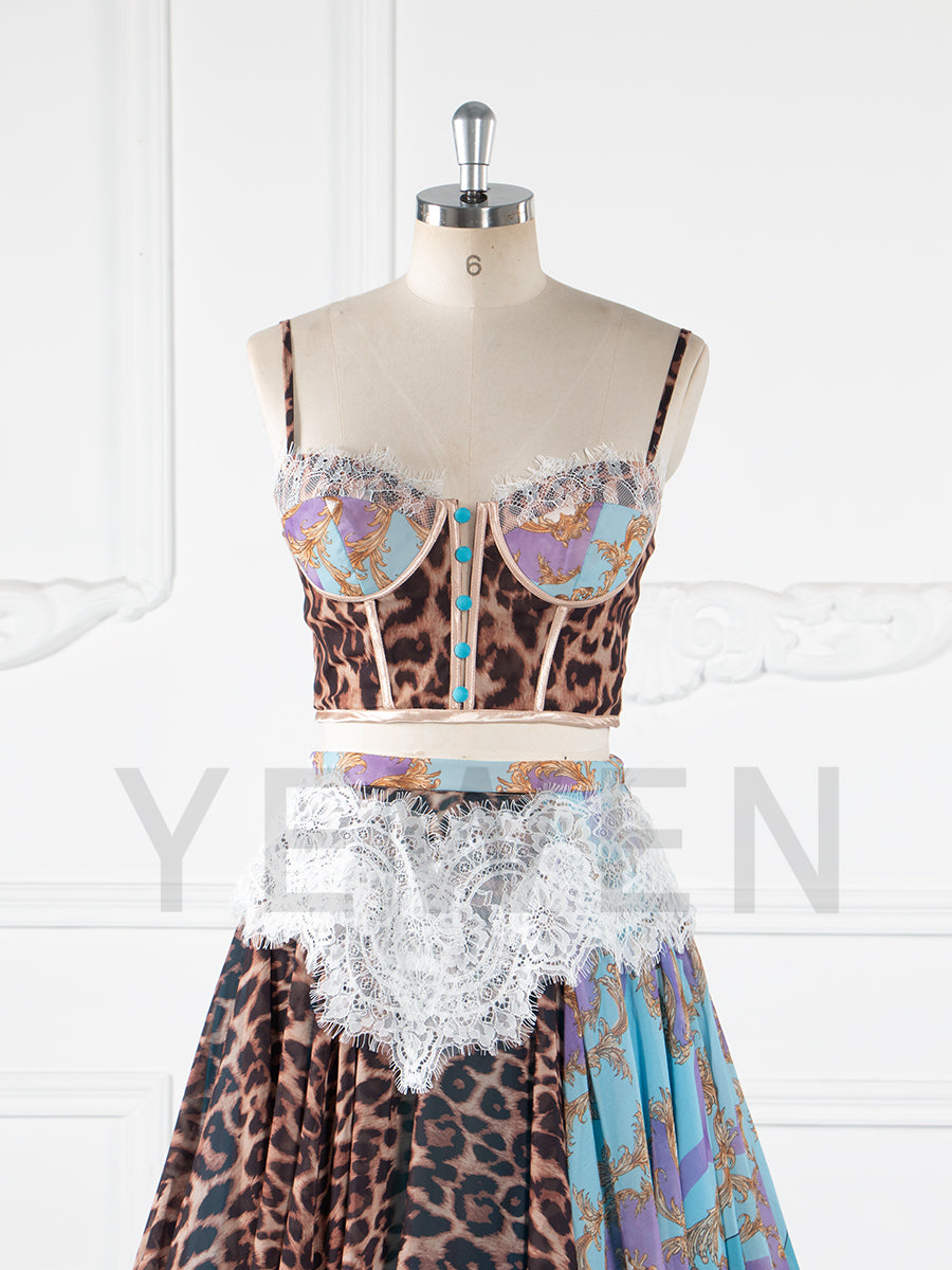 Exotic Leopard & Baroque Print Two-Piece Gown with Lace Detail and Flowing Train Photoshoot Outfit YW250066-1