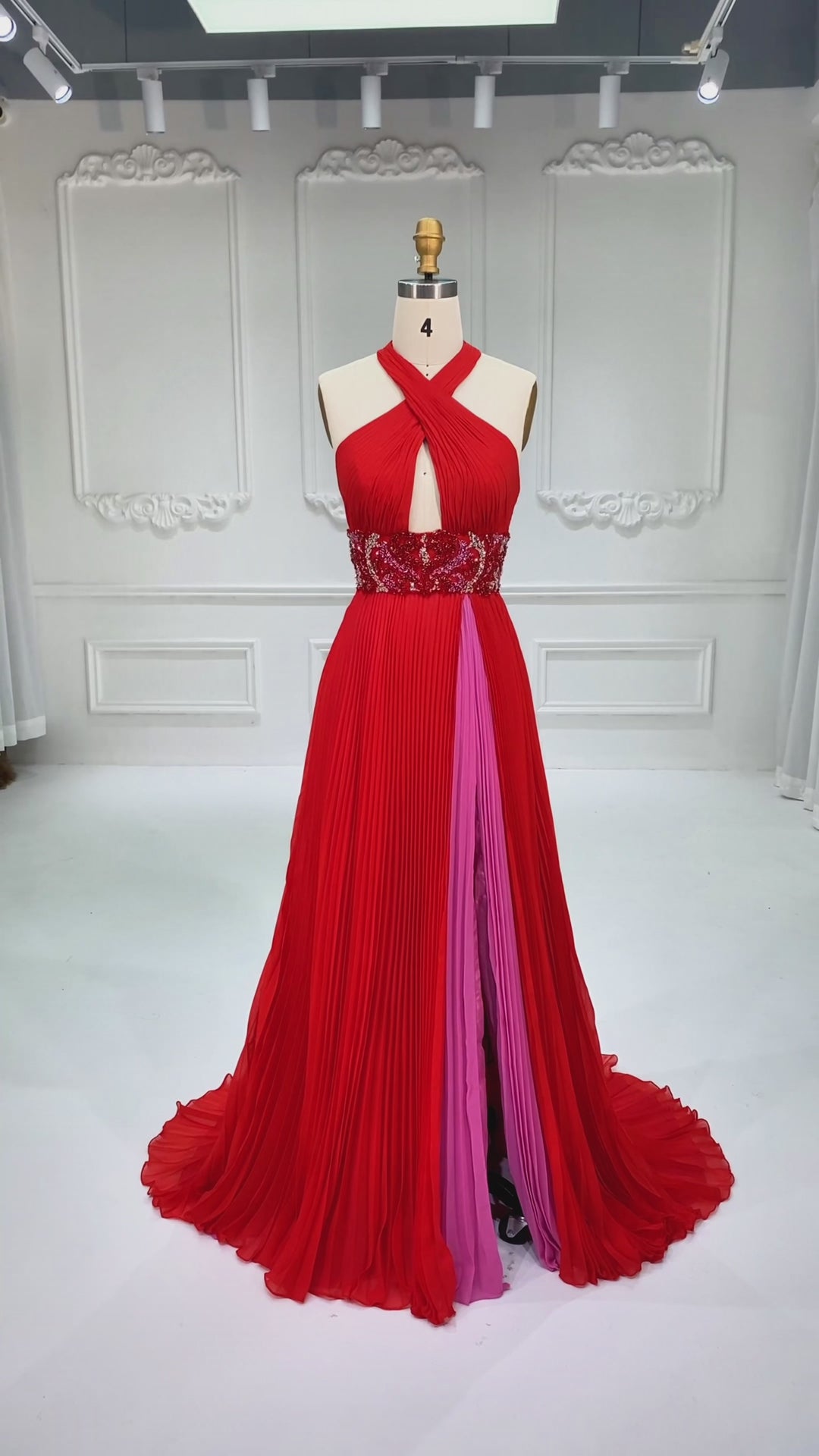 A line Backless Halter-Neck Red Pleated Long Prom Dress YE3020