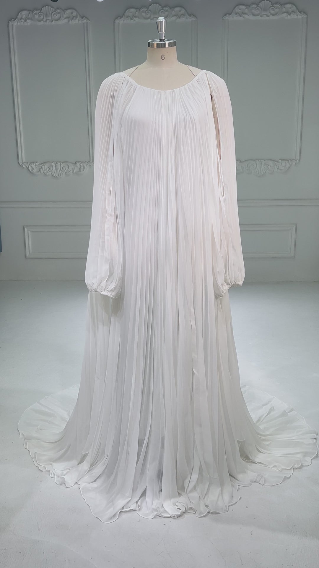 Flowing Pleated Blue Maternity Gown for Photoshoot Elegant Off Shoulder Pregnancy Dress with Long Train YW250071