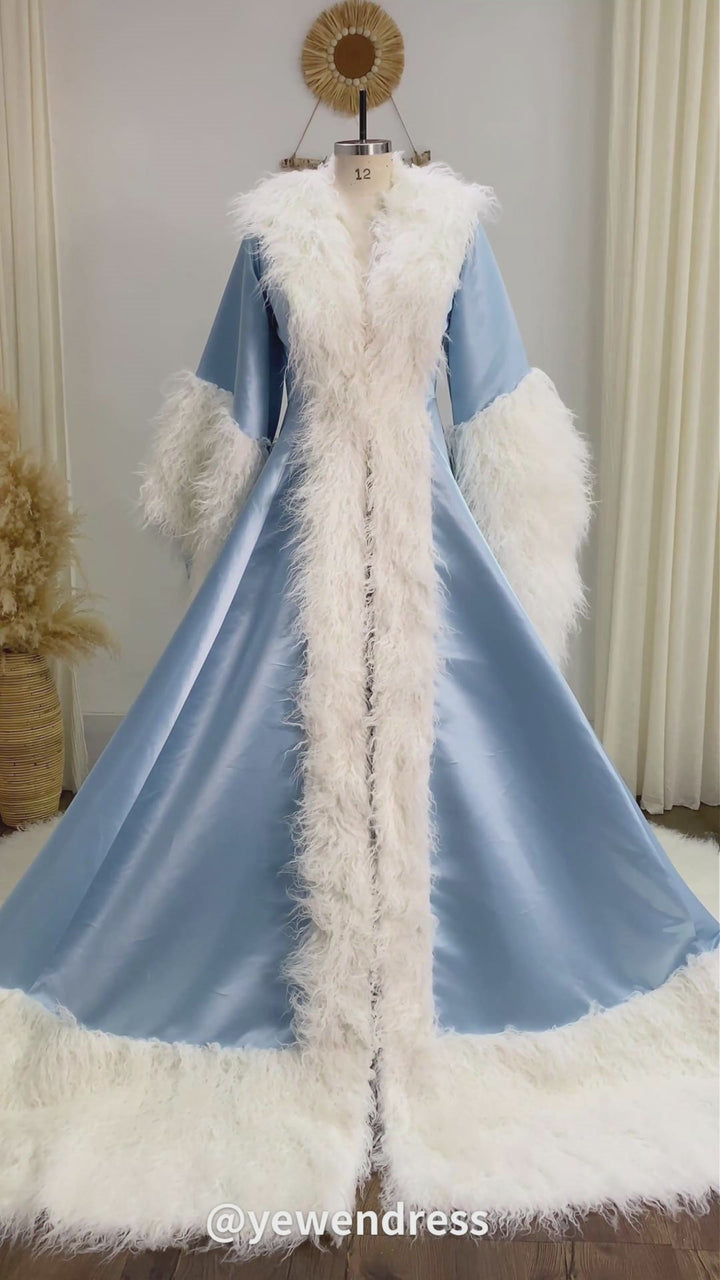 Luxury Fur Collars Christmas Classic Fashion Long Evening Dress New Years Even Robes Wedding Cape YW243135