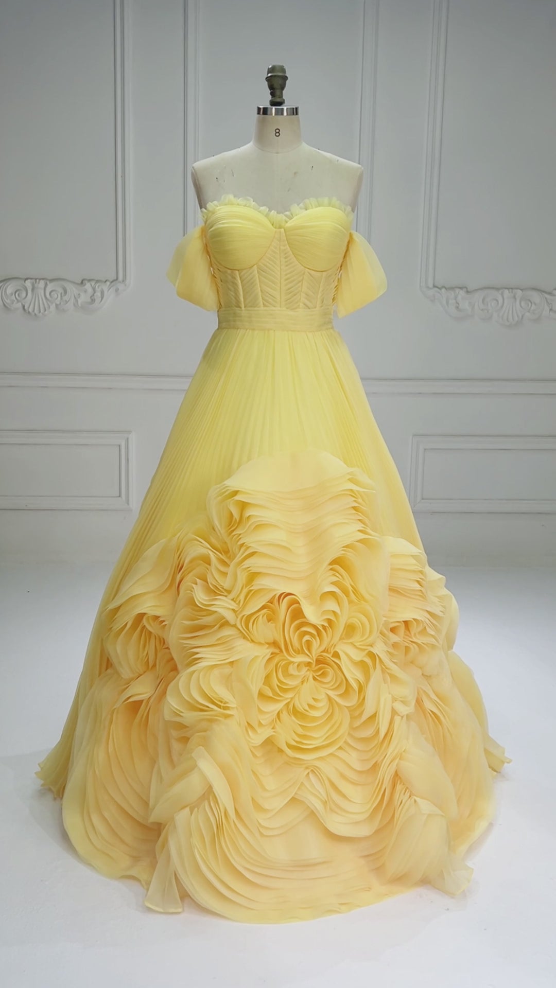 Modern Style Customized Yellow Ruched Long Formal Dress Strapless Evening Gown YW260273