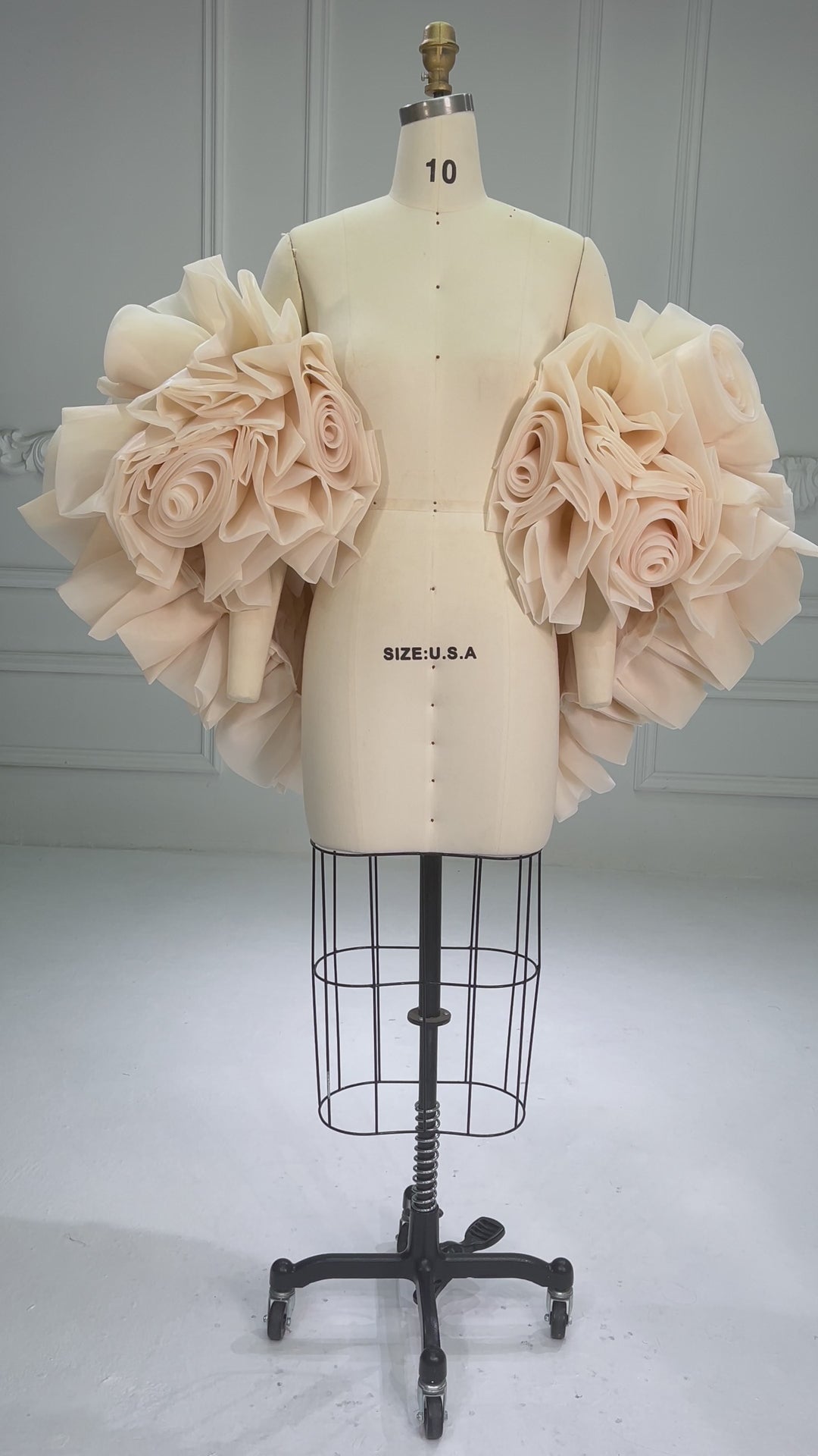 Bridal Cape /Wedding Billowing Organza 3D Flower Cape/ Rose Bridal Shrug/ Couture Cape For Photoshoot YW251005