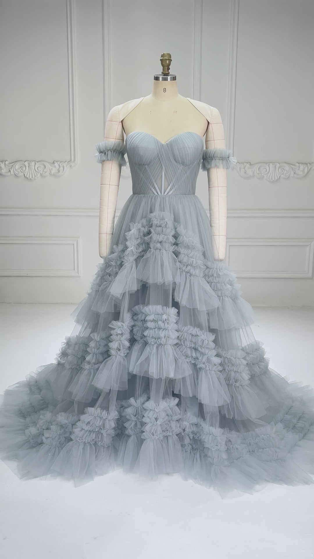 Elegant Sweetheart Tulle Gown Tiered Ruffles Evening Dress 2025 YW251037