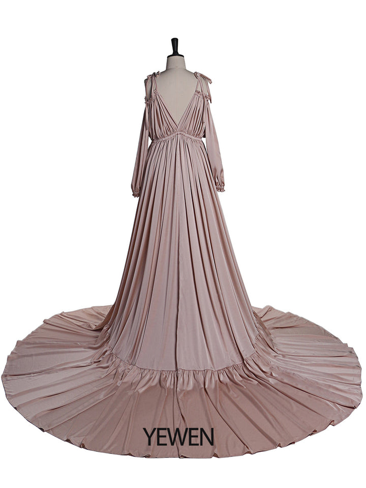 Back view of shoulderless maternity photoshoot dress designed for elegant evening pregnancy photography