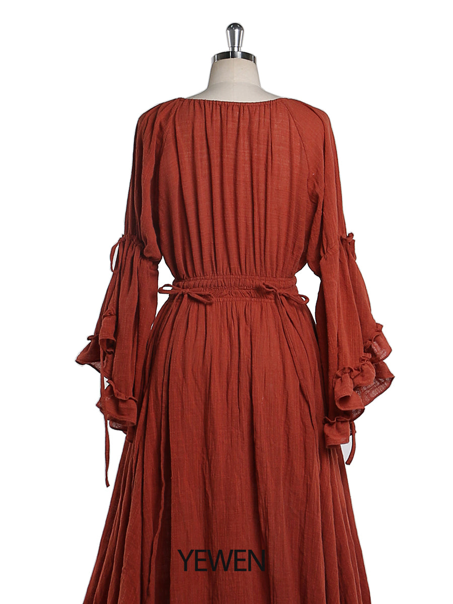 Back view of photography dress designed for elegant baby shower and pregnancy photography close up