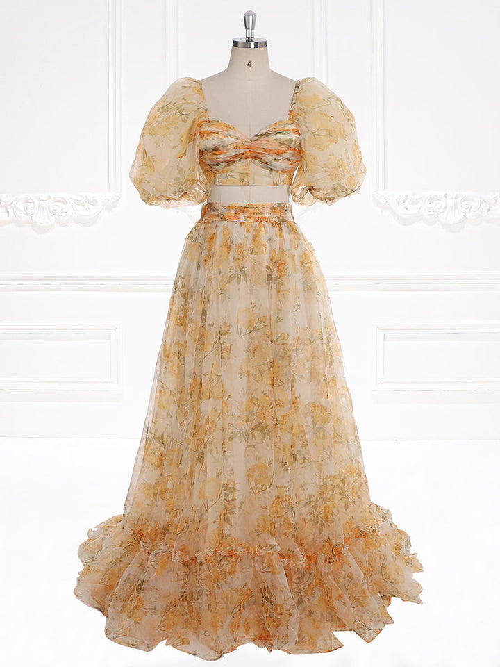 Elegant photoshoot dress featuring a two-piece A-line floral gown with balloon sleeves for prom and photography sessions