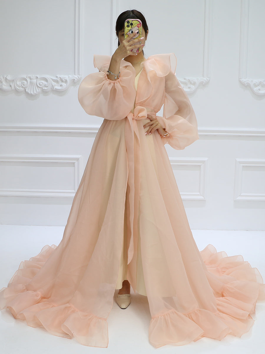 Elegant pink silk organza maternity dress for photo shoot with puffy sleeves designed for pregnancy photography and studio portraits
